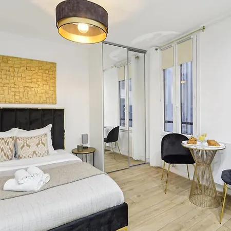 Bnbnova - Louvre & Tuileries Gardens Apartment