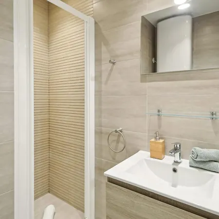 Apartment Bnbnova - Louvre & Tuileries Gardens